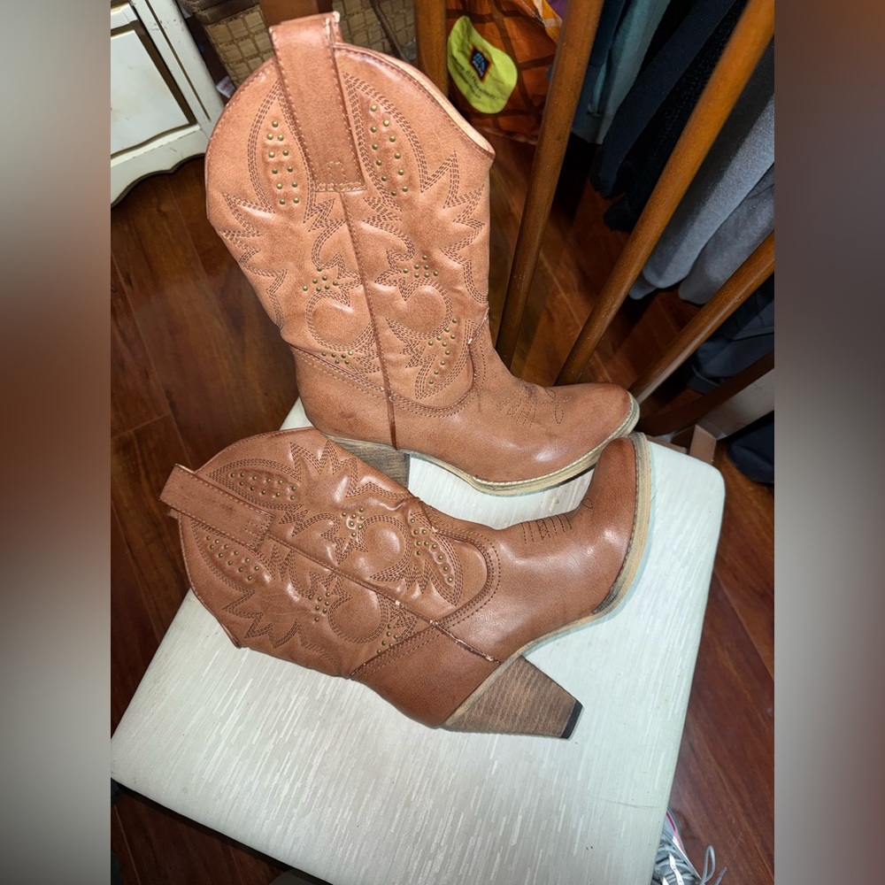 Volatile Brown Western Heeled Boots
